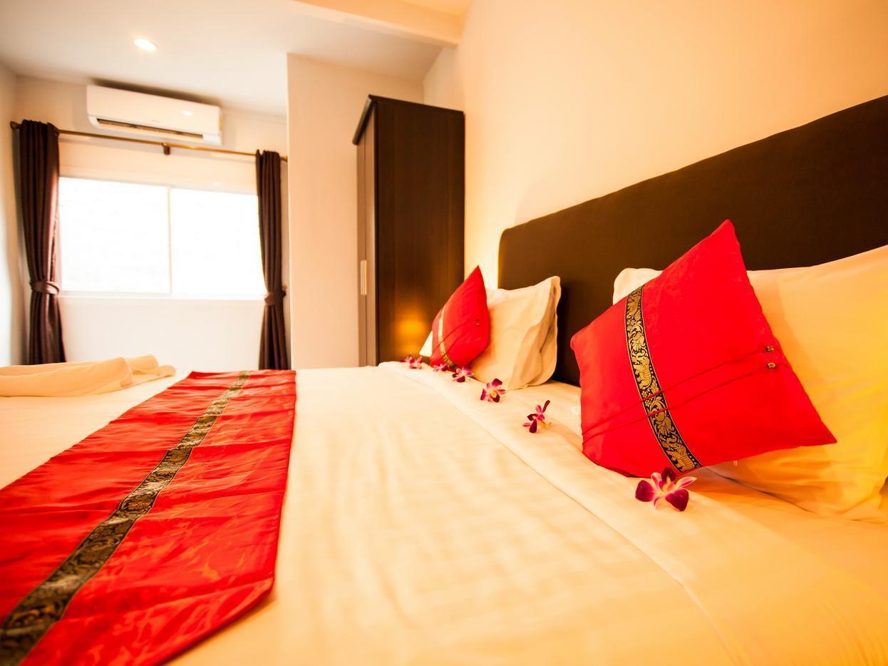 Only Blue Hotel Patong 외부 사진