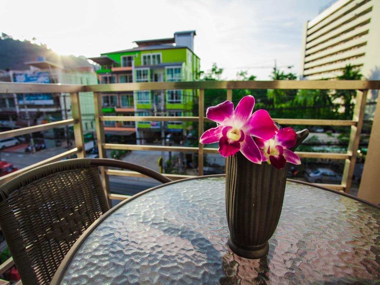 Only Blue Hotel Patong 외부 사진