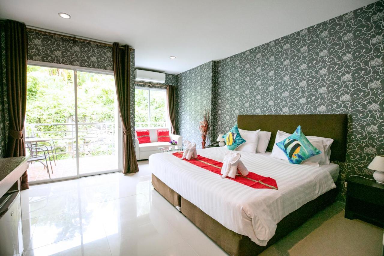 Only Blue Hotel Patong 외부 사진