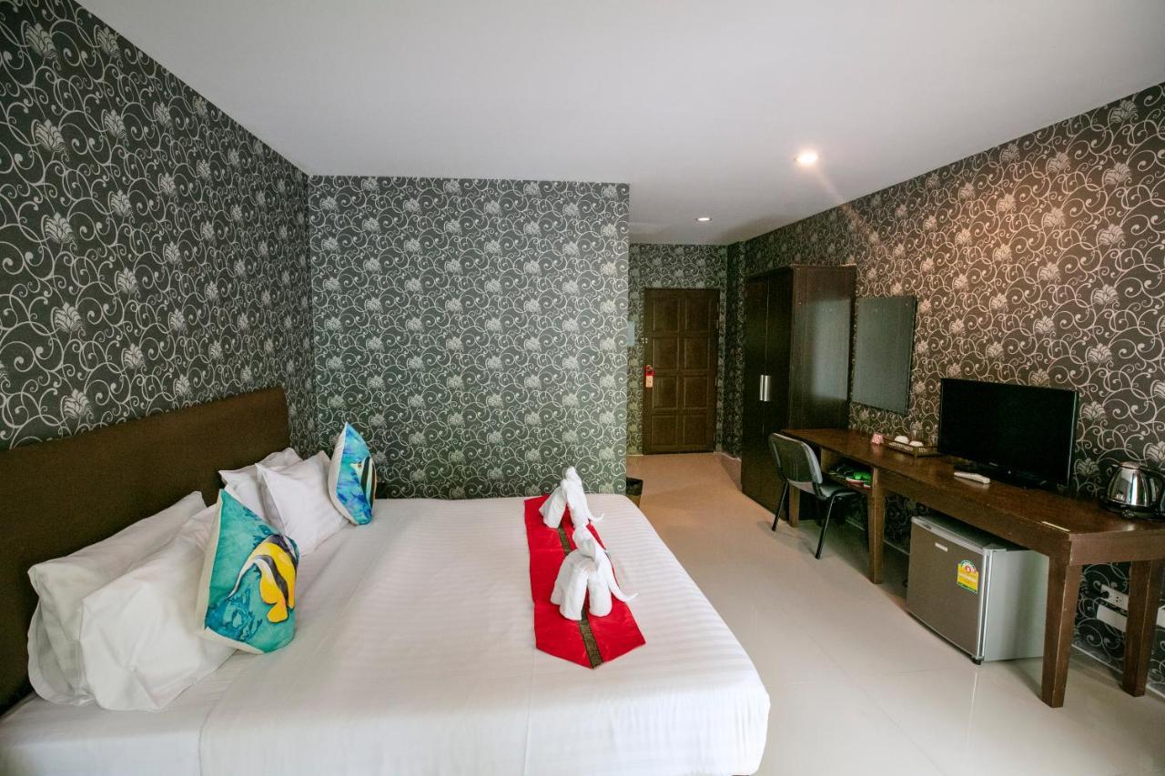 Only Blue Hotel Patong 외부 사진