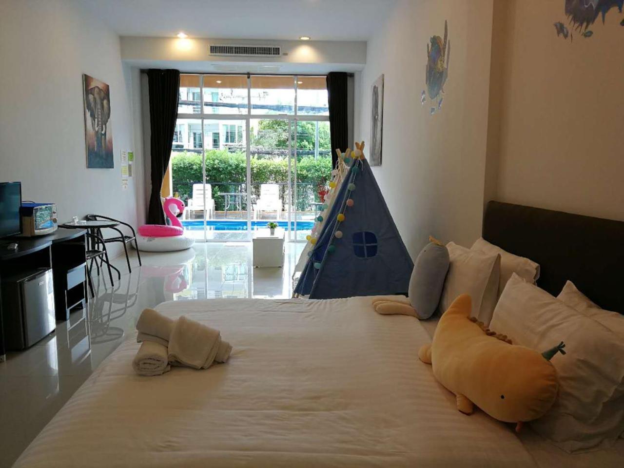 Only Blue Hotel Patong 외부 사진